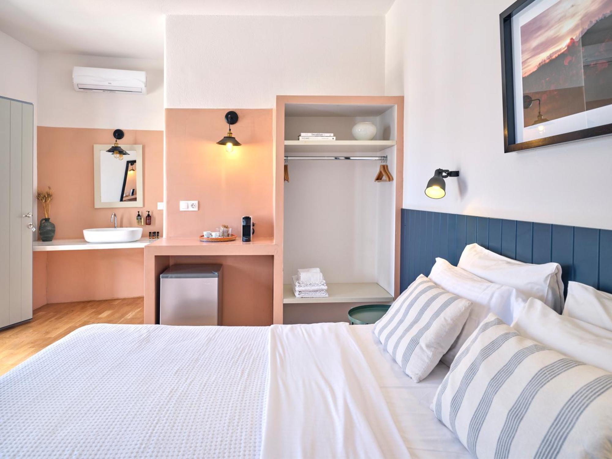 Magoo Suites Логарас Экстерьер фото