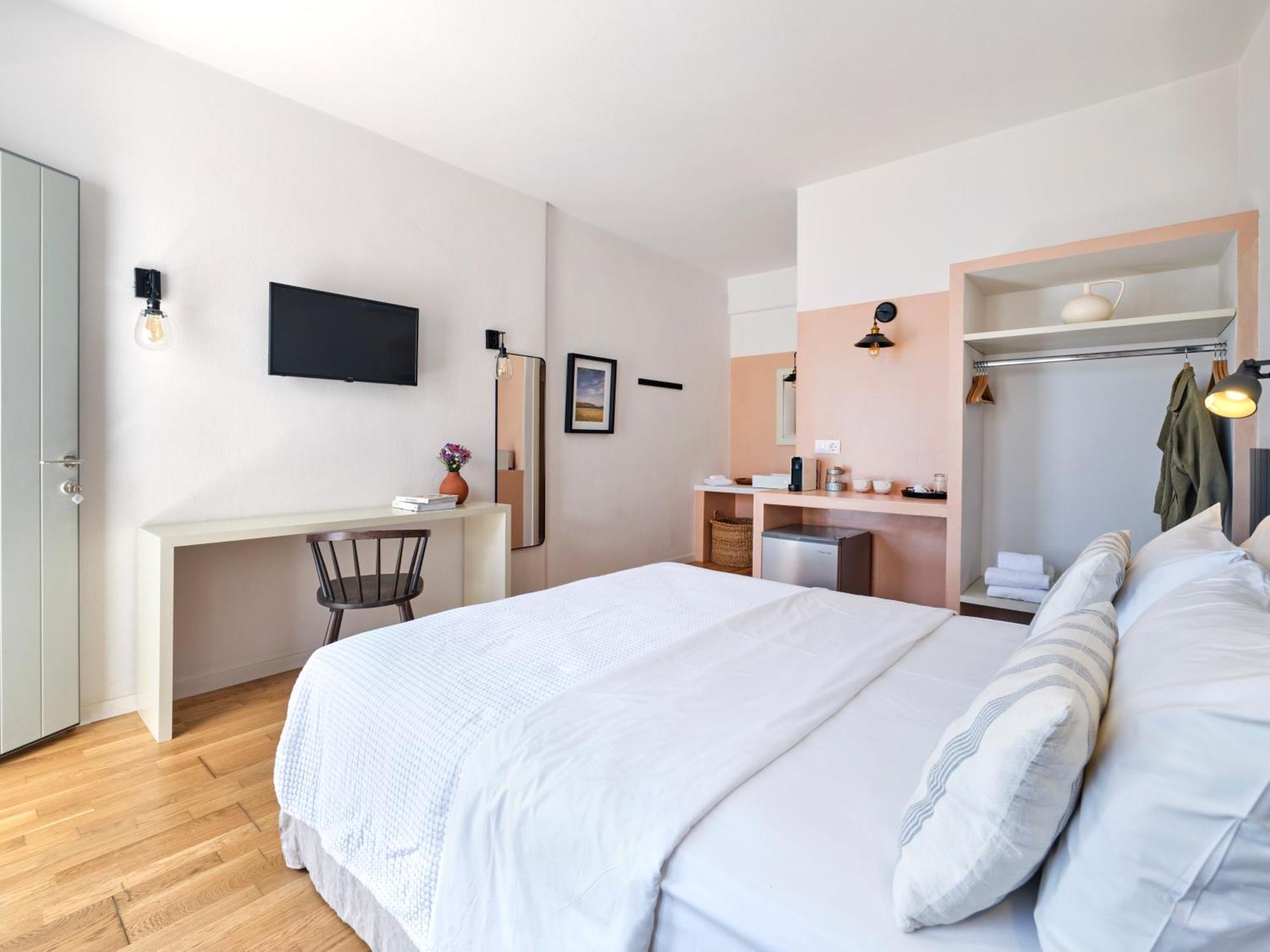 Magoo Suites Логарас Экстерьер фото